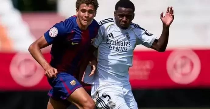 بمشاركة حمزة عبد الكريم.. برشلونة يخسر برباعية أمام ريال مدريد في كلاسيكو الشباب