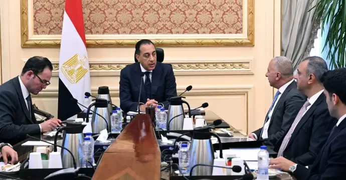 رئيس الوزراء يلتقي الرئيس التنفيذي والعضو المنتدب لشركة السويدي إلكتريك