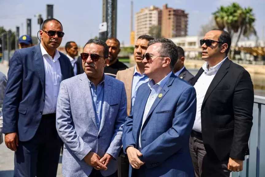 الدكتور أحمد رستم: الدولة تواصل ضخ الاستثمارات لتطوير البنية التحتية والارتقاء بجودة الخدمات بالمحافظات المختلفة
