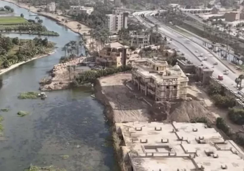 خط أحمر