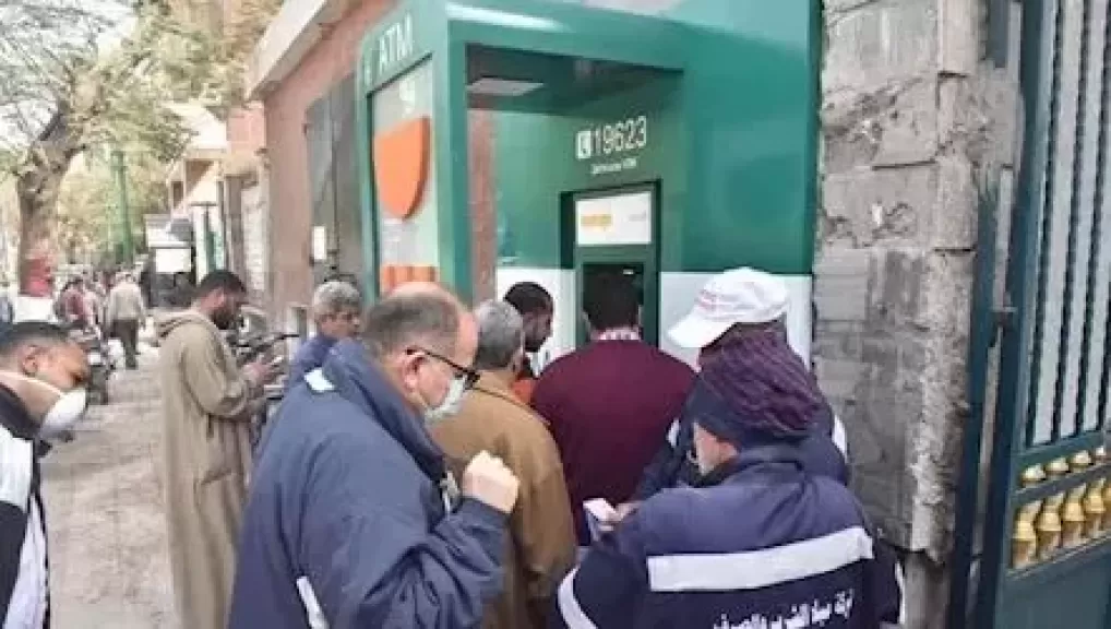 خط أحمر