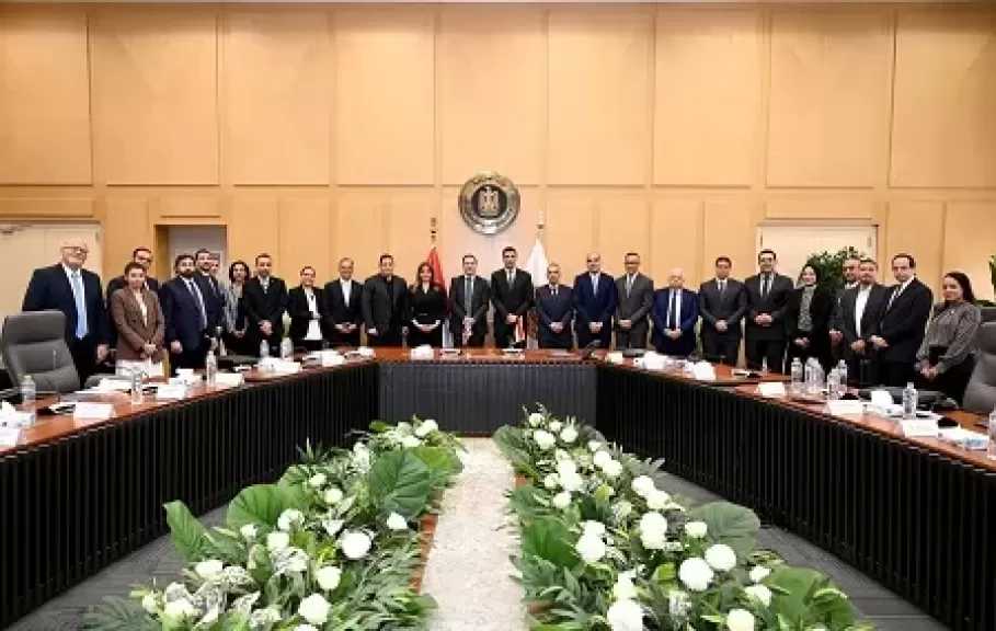 وزارة الصناعة تستضيف مائدة مستديرة للشركات البريطانية العاملة في مصر لبحث الخطط التوسعية