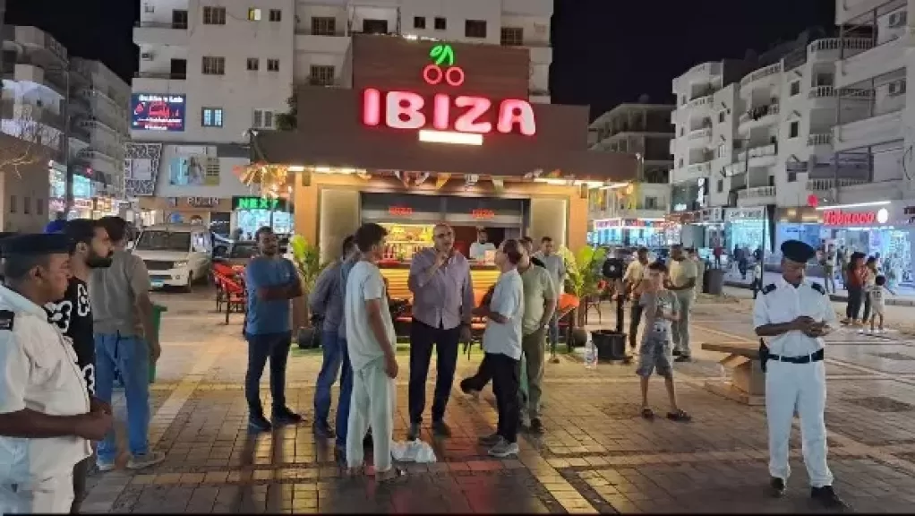 خط أحمر