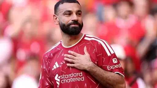 ما علاقة محمد صلاح بالإطاحة بسلوت من قيادة ليفربول؟