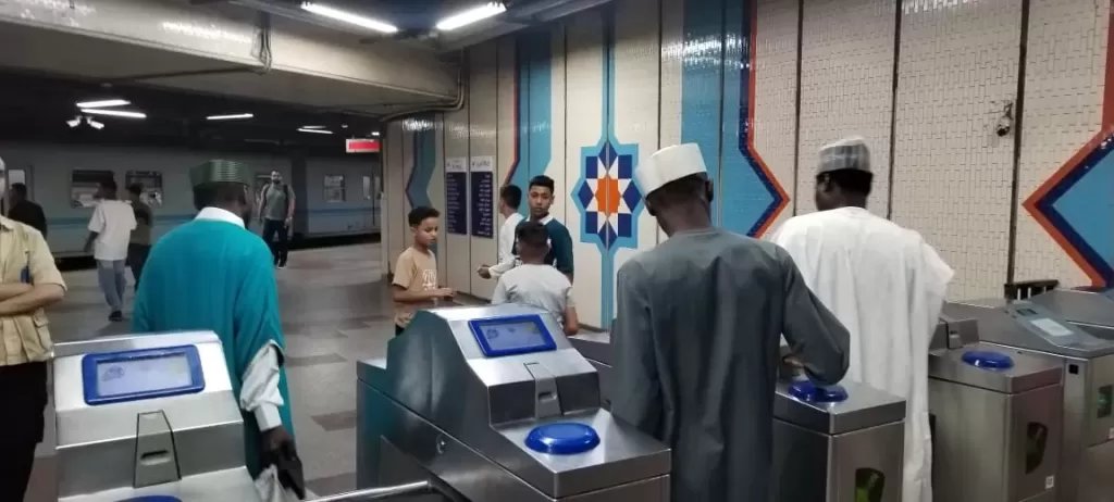 خط أحمر