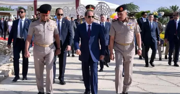 المتحدث الرئاسي ينشر صور أداء الرئيس السيسي لصلاة عيد الأضحى المبارك بمسجد الرحمن الرحيم