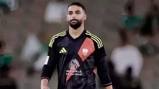 أهلي جدة يعلن انضمام حارسه للمنتخب السعودي