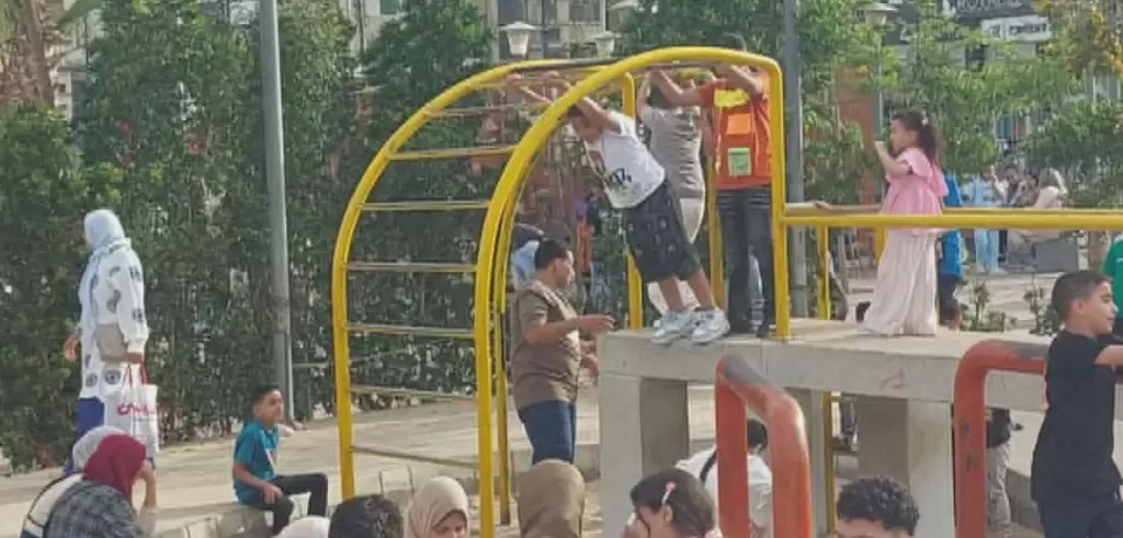 خط أحمر