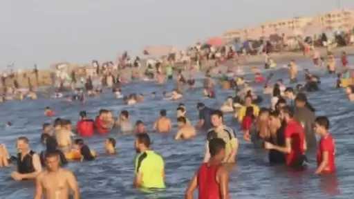توافد الآلاف على مصيف بلطيم في ثالث أيام عيد الأضحى