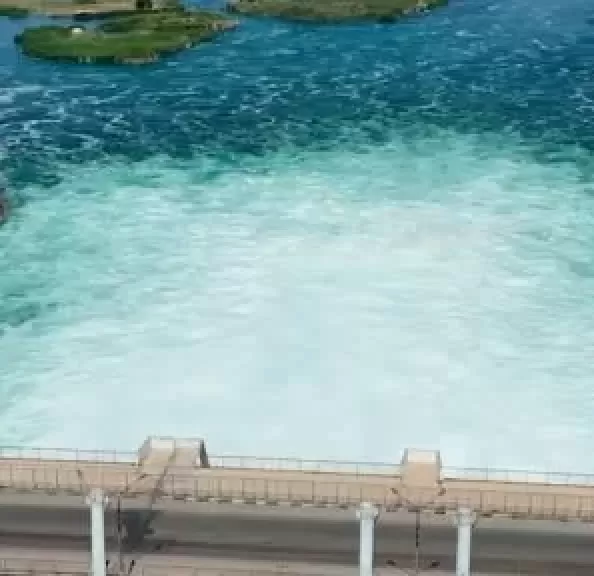 خط أحمر