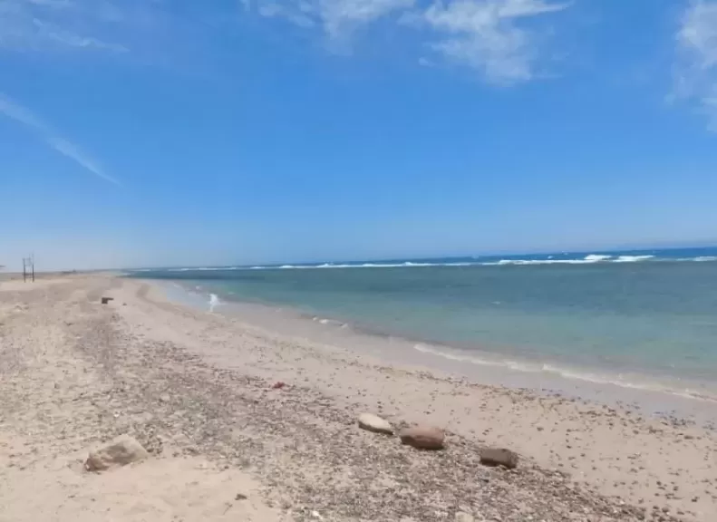 خط أحمر