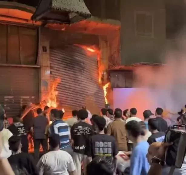 خط أحمر