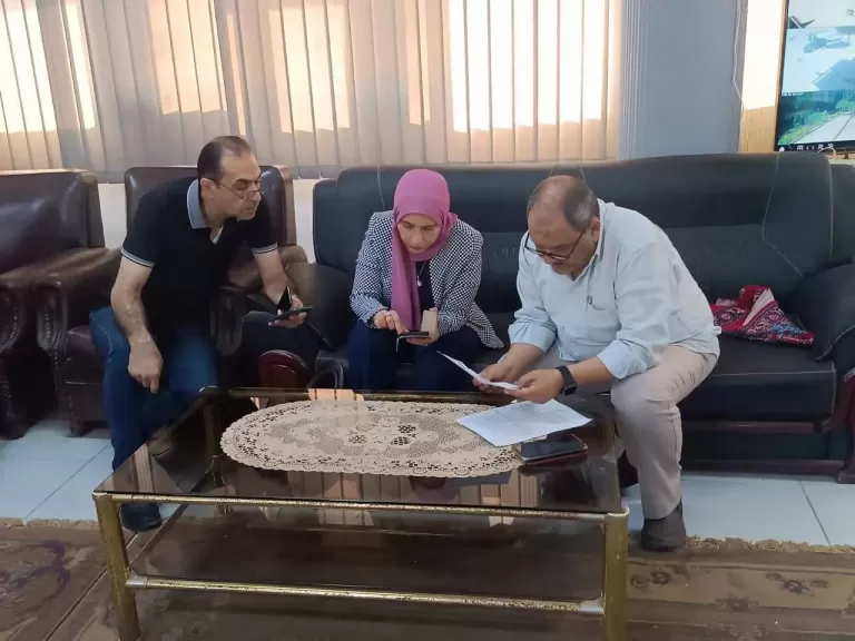 خط أحمر