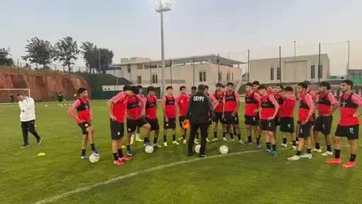 منتخب الناشئين يواصل تدريباته استعدادًا لمواجهة المغرب في كأس الأمم الأفريقية