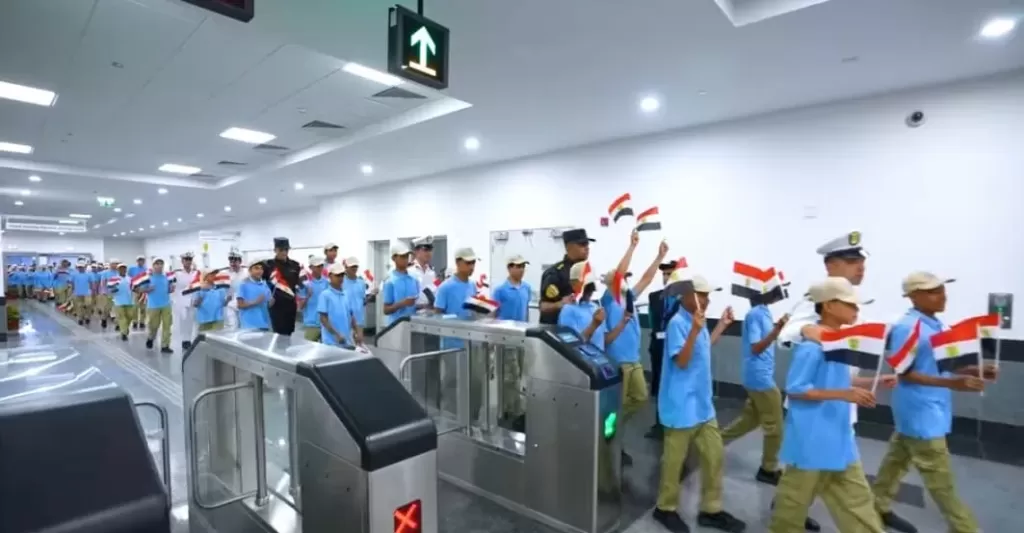 خط أحمر