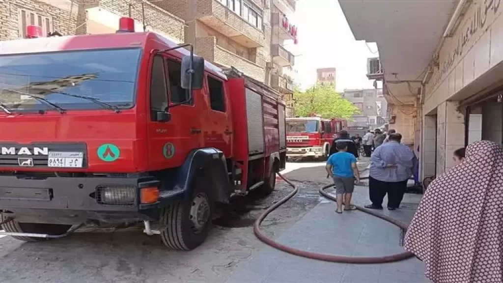 خط أحمر