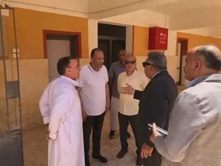 خط أحمر