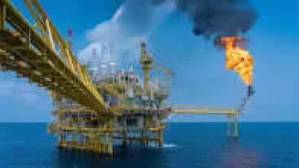 ارتفاع أسعار النفط 3.43 دولار وخام برنت يسجل ‌94.55 دولار للبرميل