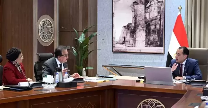 رئيس الوزراء يتابع جهود حوكمة منظومة صرف ألبان الأطفال الصناعية المدعمة