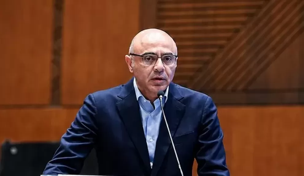 خط أحمر
