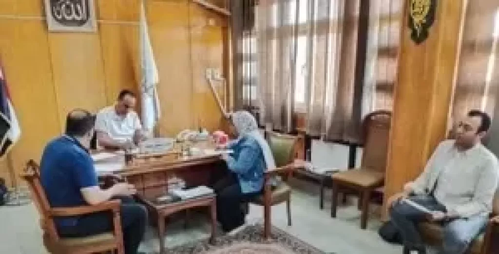 خط أحمر