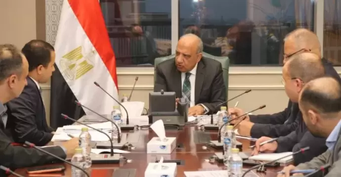 وزير الكهرباء: مواصلة العمل في إطار تكليف الرئيس بتنفيذ مشروعات الطاقة المتجددة بالجنيه المصري