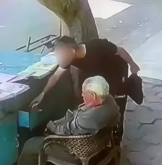 خط أحمر