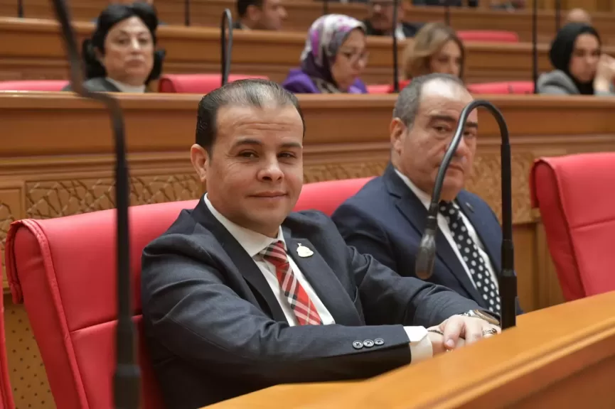 خط أحمر