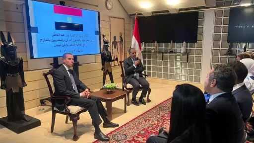 وزير الخارجية يلتقي بأعضاء الجالية المصرية في اليابان