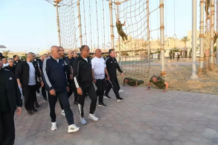 خط أحمر