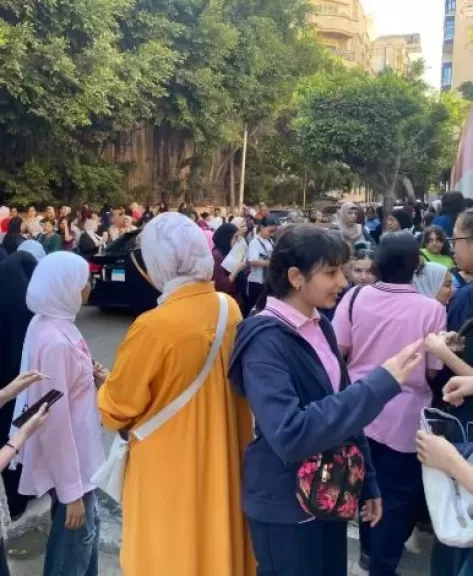 خط أحمر
