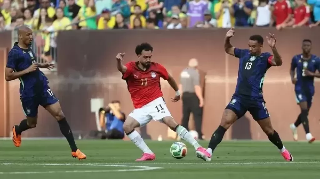 خط أحمر