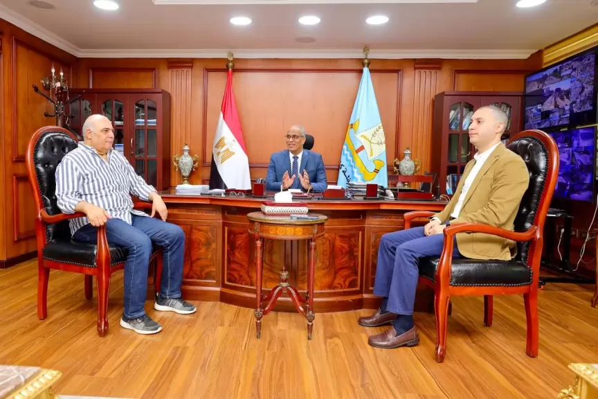 خط أحمر