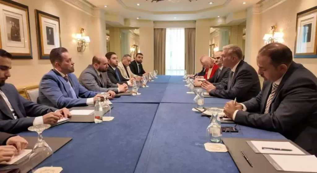 وزير البترول يبحث مع نظيره السوري سبل تعزيز التعاون في مجالات البترول والغاز
