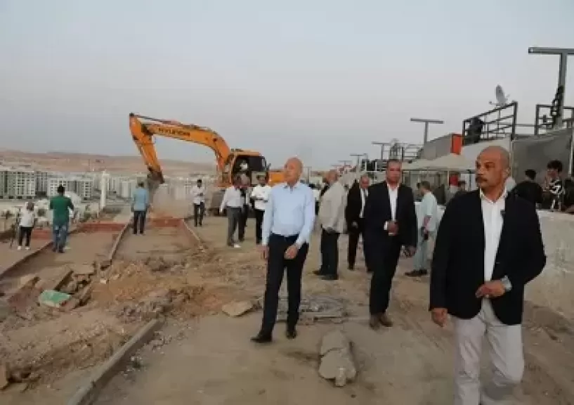 خط أحمر