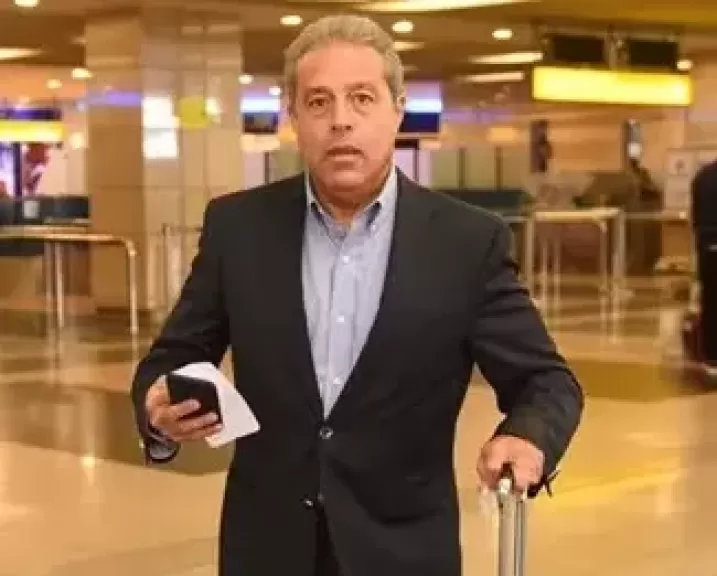 خط أحمر