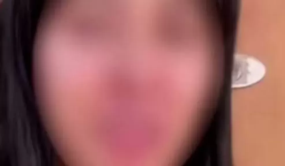 خط أحمر