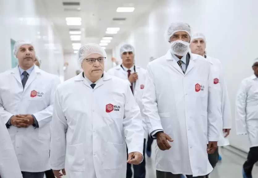 رئيس هيئة الدواء المصرية يستقبل رئيس دولة إريتريا بمصنع جيبتو فارما