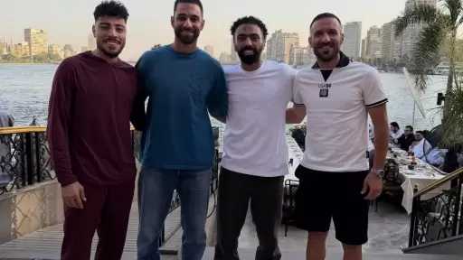 حسين الشحات يجمع نجوم الأهلي السابقين على مائدة واحدة فى وسط النيل