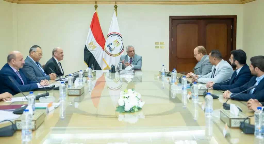 جنبلاط: حريصون على توظيف تقنيات الذكاء الاصطناعي في دعم الصناعات الدفاعية والمدنية