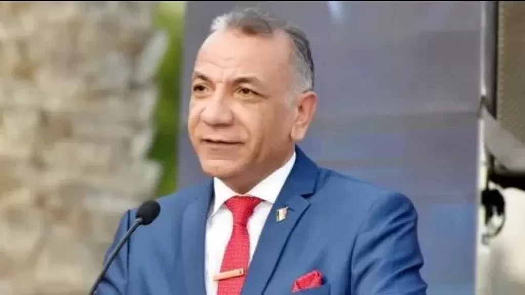 خط أحمر