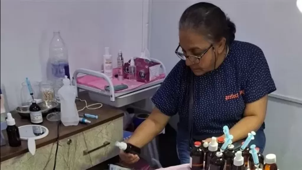 خط أحمر