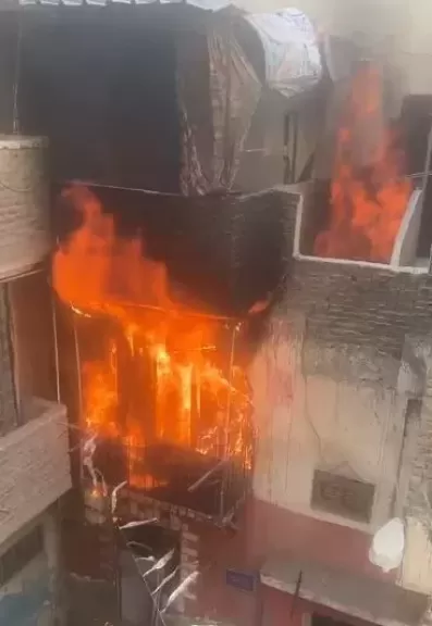 خط أحمر