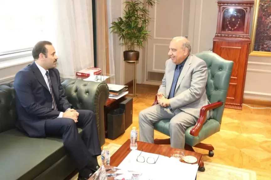 الدكتور محمود عصمت: تعاون وشراكة في إطار الاستراتيجية الوطنية للطاقة لزيادة الاعتماد على الطاقات المتجددة وتعظيم عوائدها