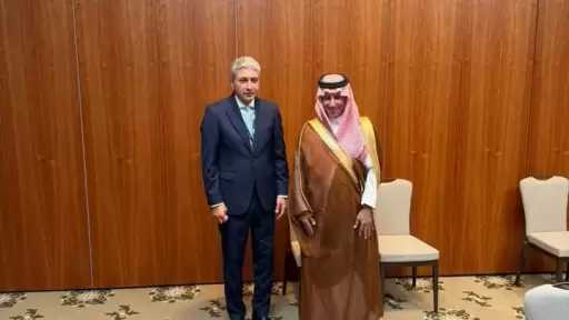 وزير السياحة والآثار يبحث مع وزير السياحة السعودي تعزيز التعاون السياحي بين البلدين