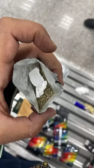 خط أحمر