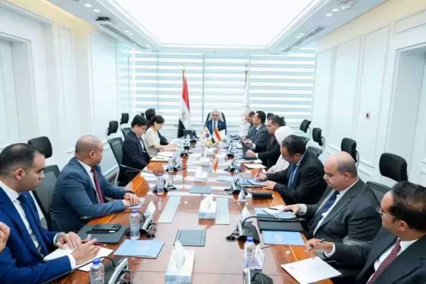 الدكتور محمد فريد: نتابع بصورة مستمرة التحديات التشغيلية التي تواجه المستثمرين لإيجاد حلول عملية