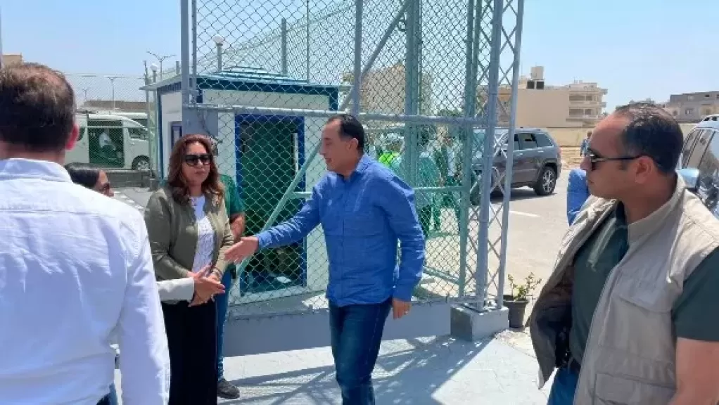 خط أحمر