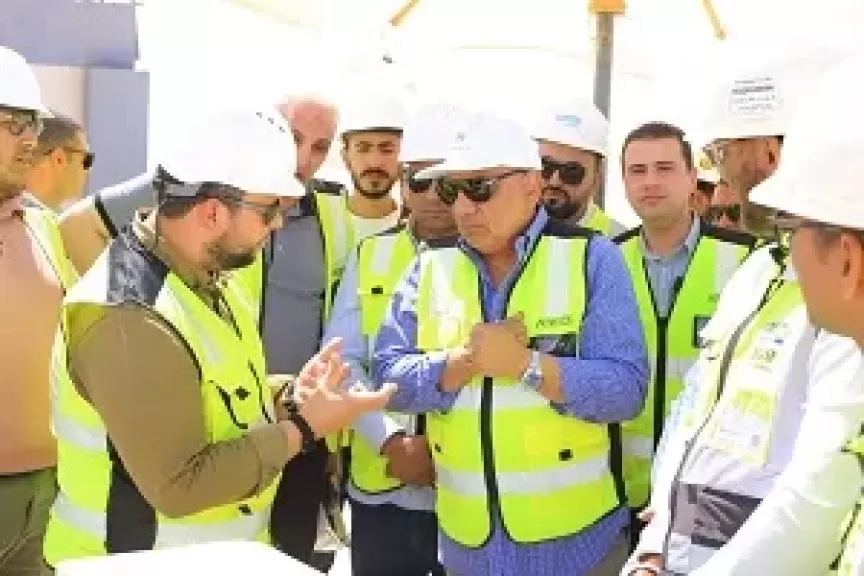 خط أحمر