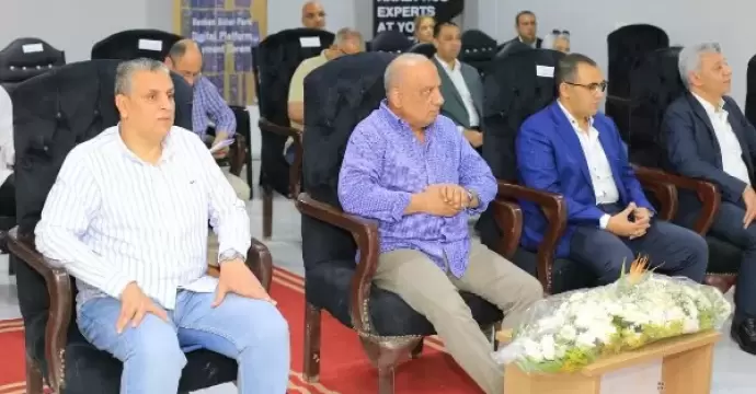 وزير الكهرباء : تكليف رئاسي بخفض الوقود واستخدام الطاقات المتجددة